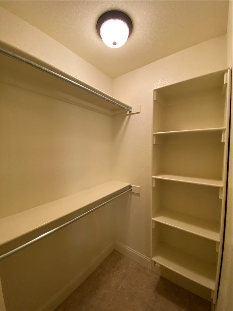 2411 S 11th Place