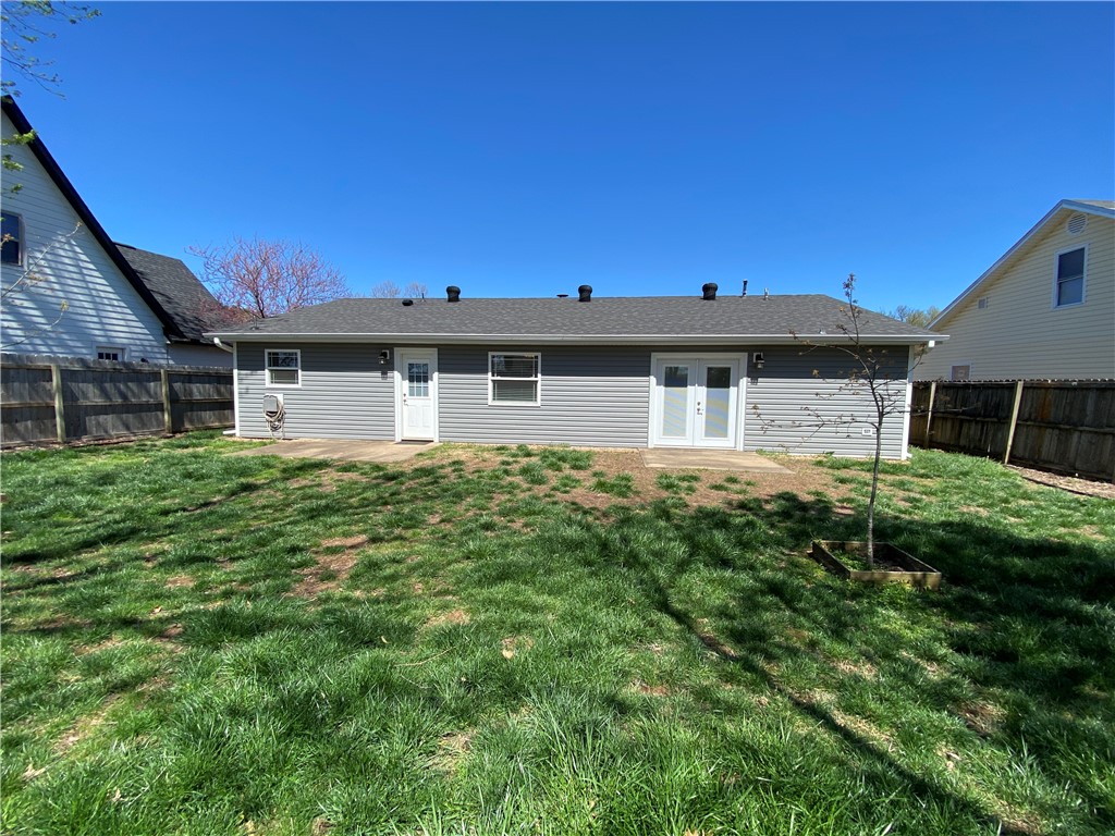 207 Winesap Lane