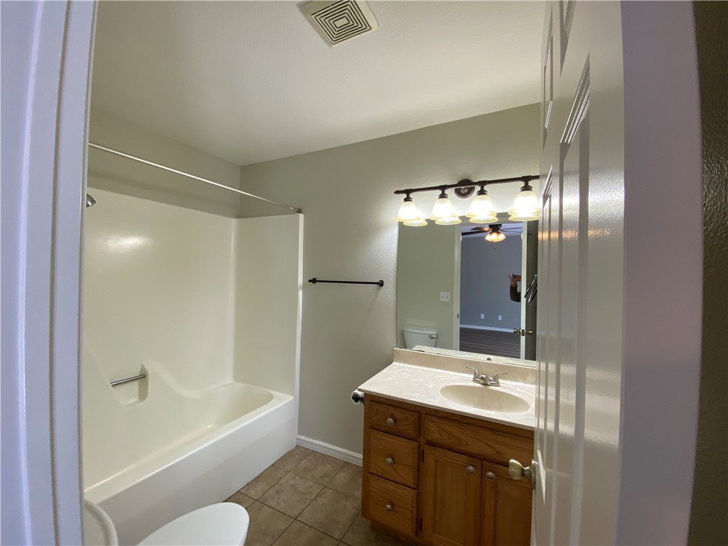 207 Winesap Lane