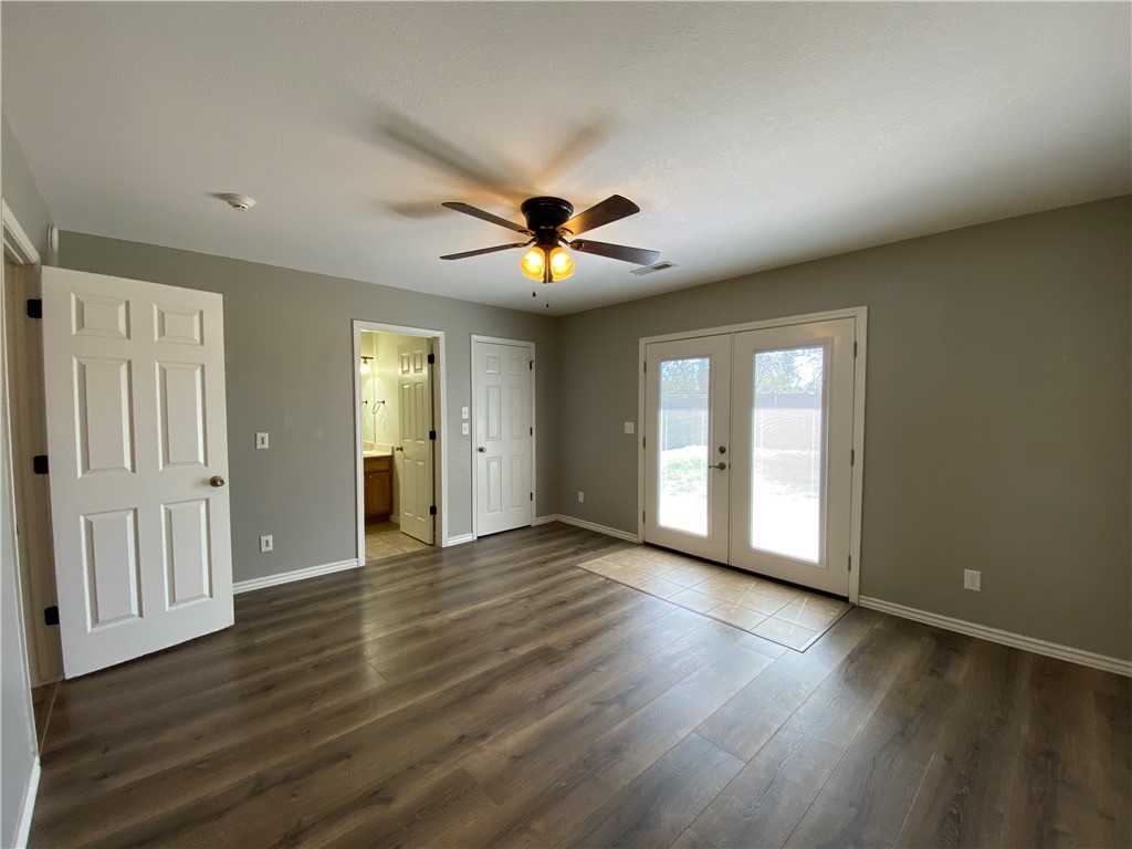 207 Winesap Lane