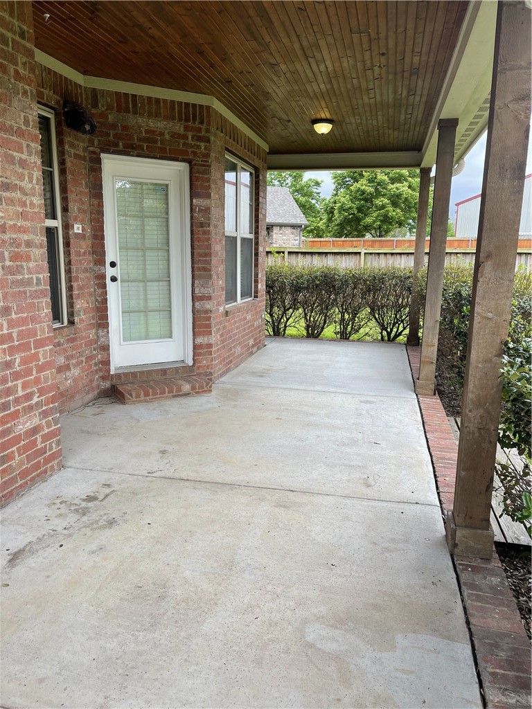 2610 W Baltimore Drive