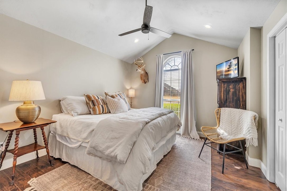 1002 Bobwhite Avenue