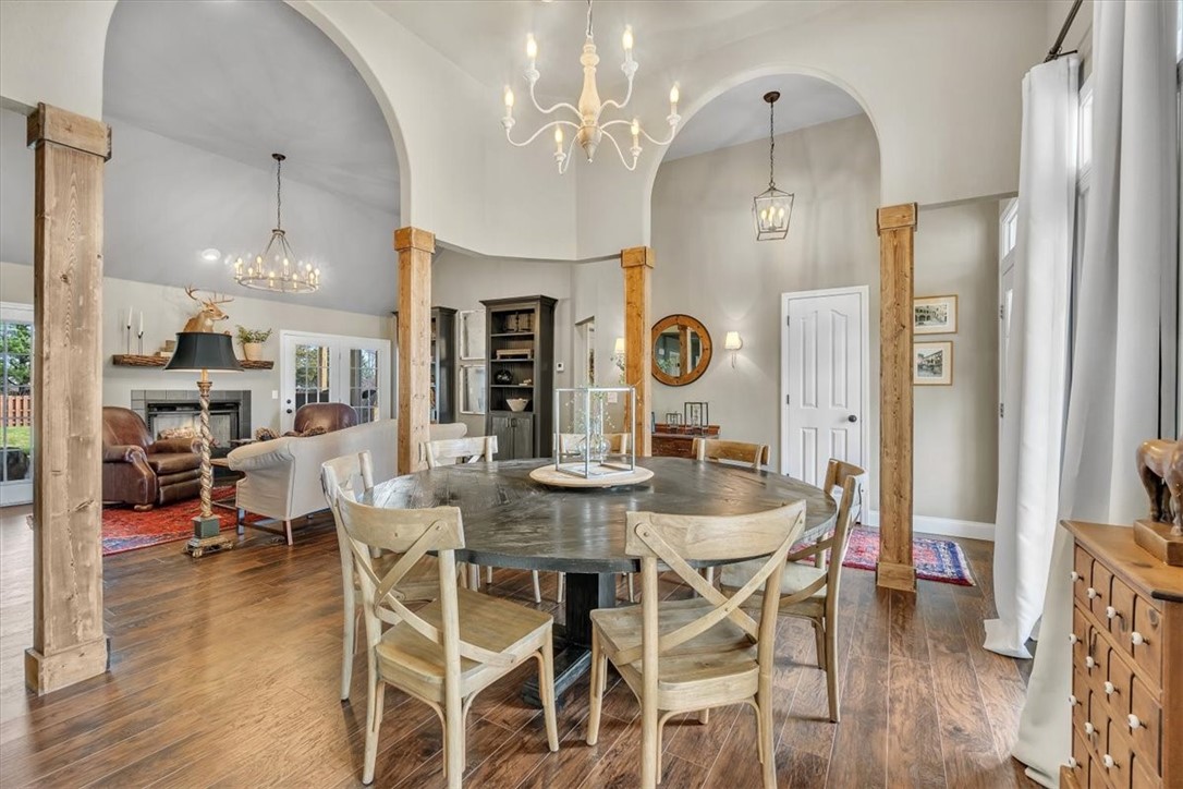 1002 Bobwhite Avenue