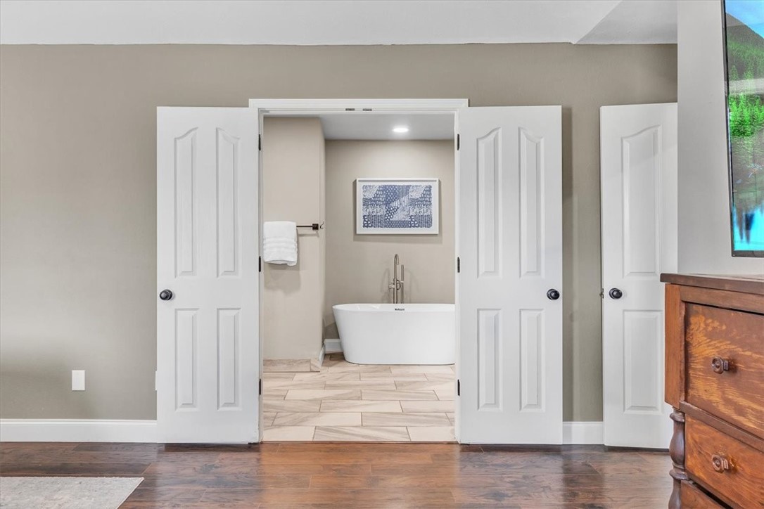 1002 Bobwhite Avenue