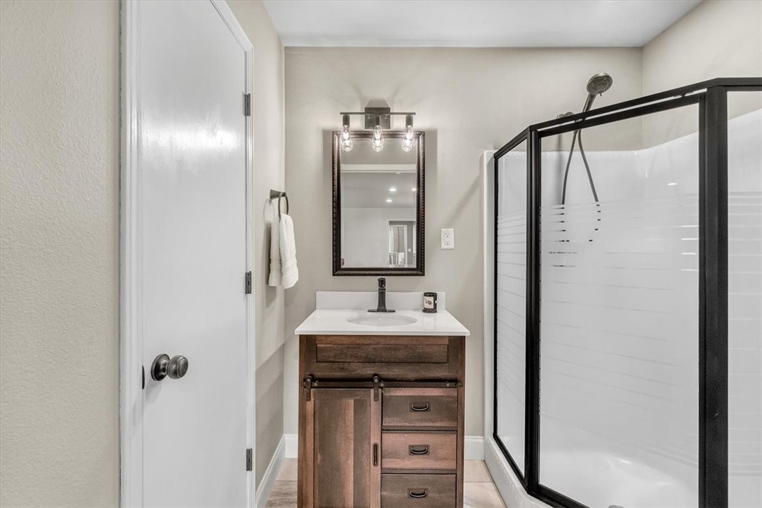 1002 Bobwhite Avenue