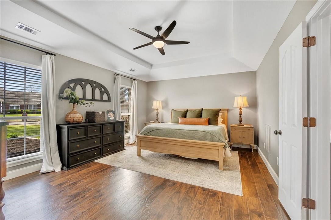 1002 Bobwhite Avenue