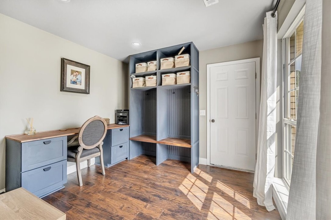 1002 Bobwhite Avenue