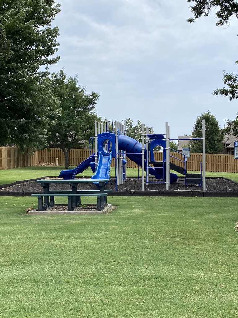 3107 SW Briar Creek Avenue