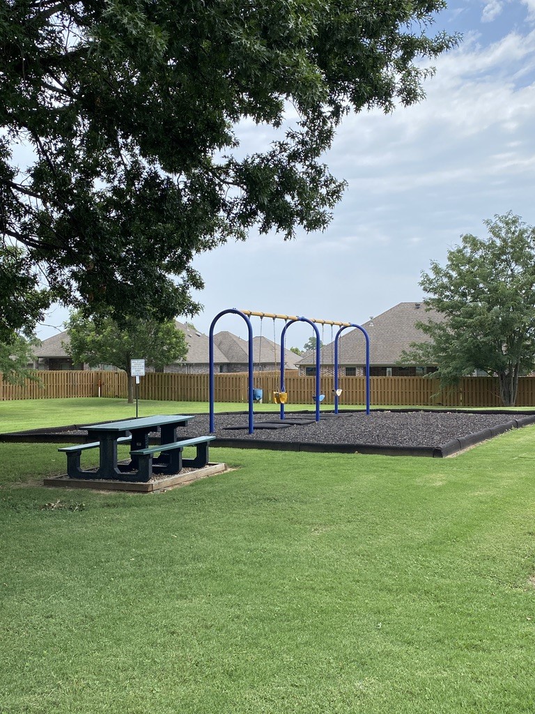 3107 SW Briar Creek Avenue