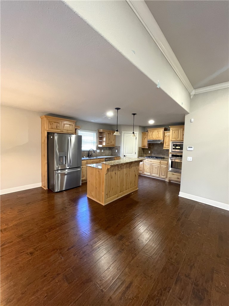 3107 SW Briar Creek Avenue