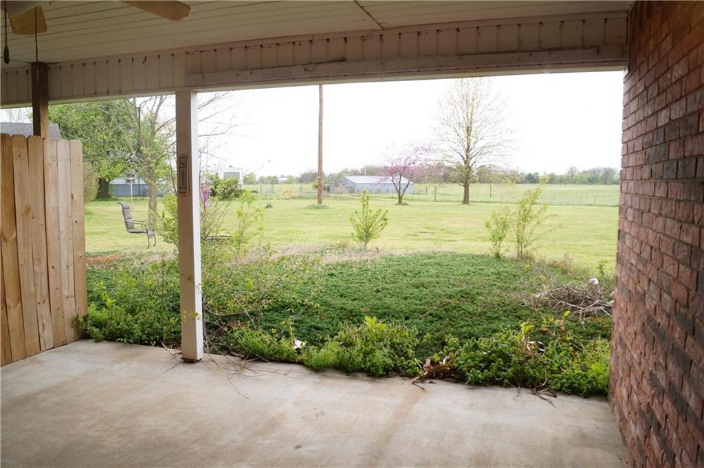 1811 Kinyon Road