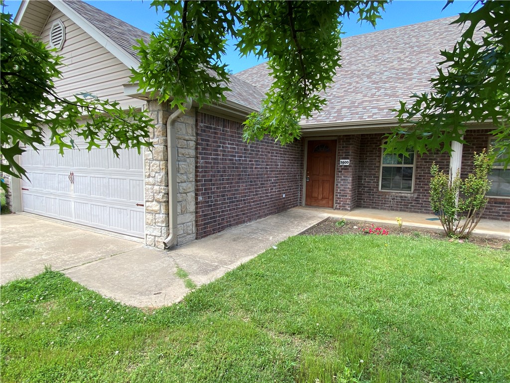 3600 SW Deerfield Boulevard 2