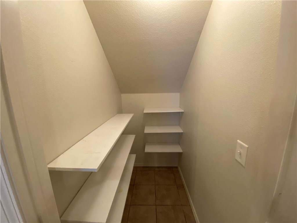 3600 SW Deerfield Boulevard 2