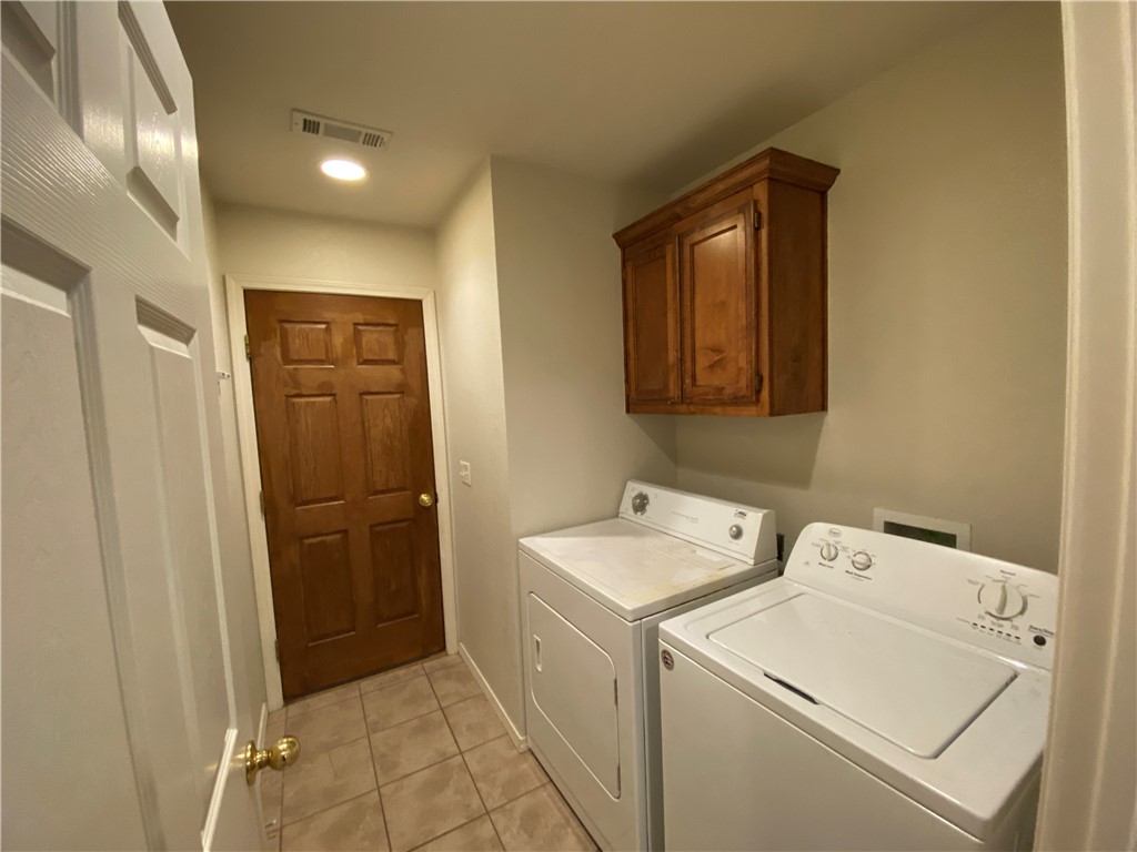 3600 SW Deerfield Boulevard 2