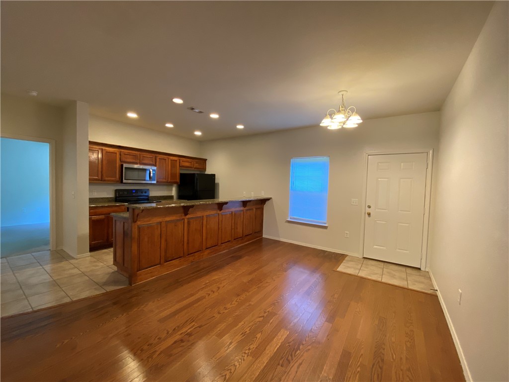 3600 SW Deerfield Boulevard 2