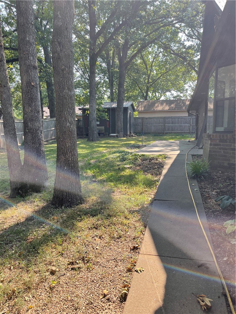 2605 W Magnolia Street