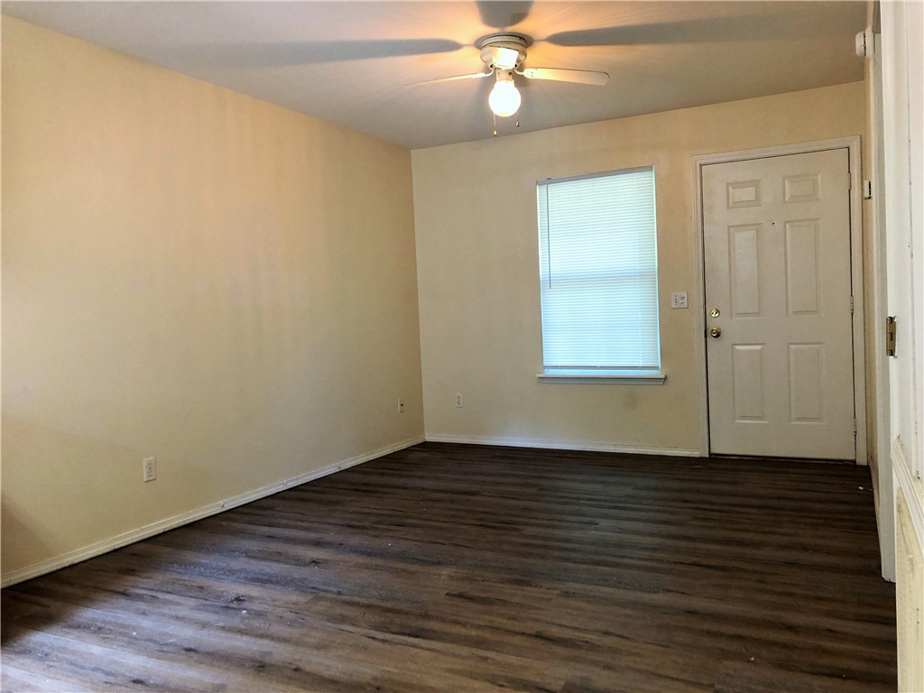 1677 W Neptune Street 4