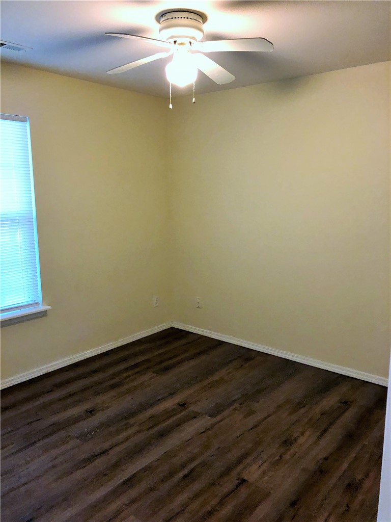 1677 W Neptune Street 4