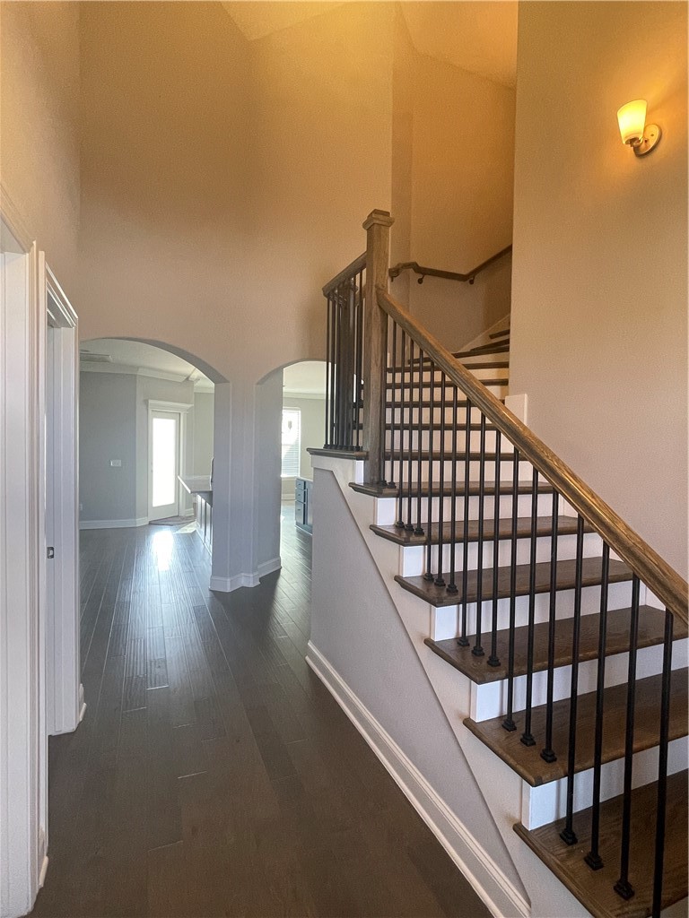 2012 W Gilligan Avenue