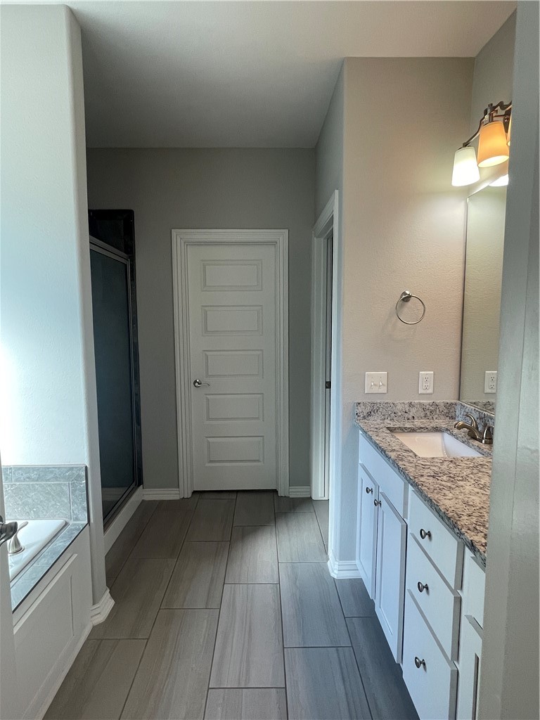 2012 W Gilligan Avenue