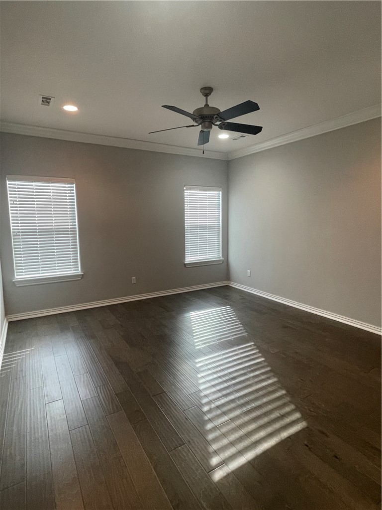 2012 W Gilligan Avenue