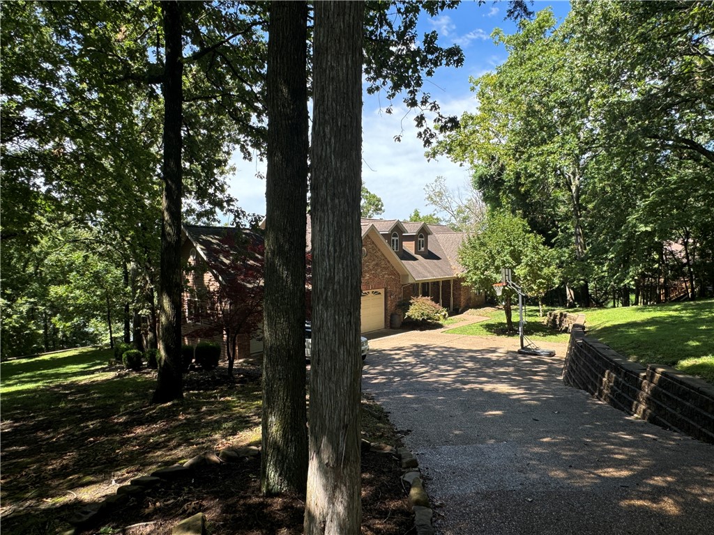 9869 South View Drive