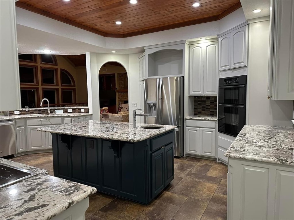 9869 South View Drive