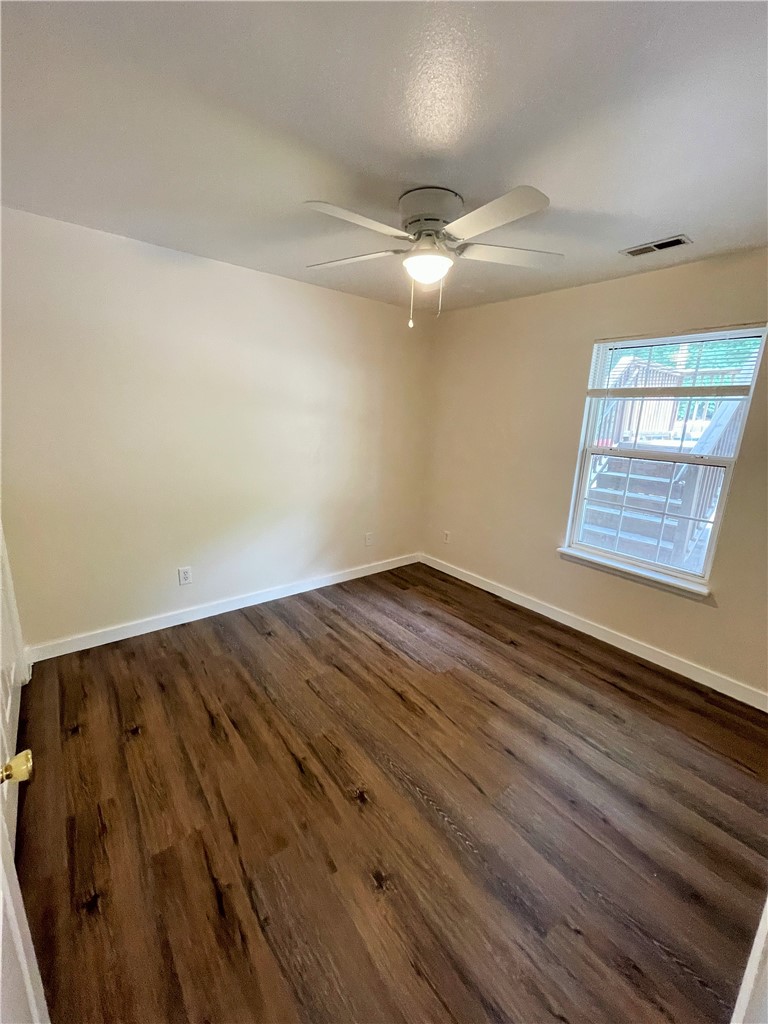 1677 W Neptune Street 3