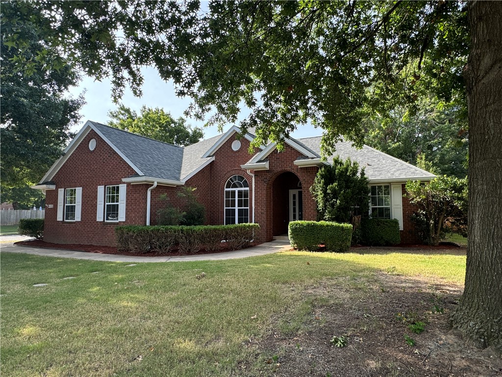 4400 W Worthington Drive