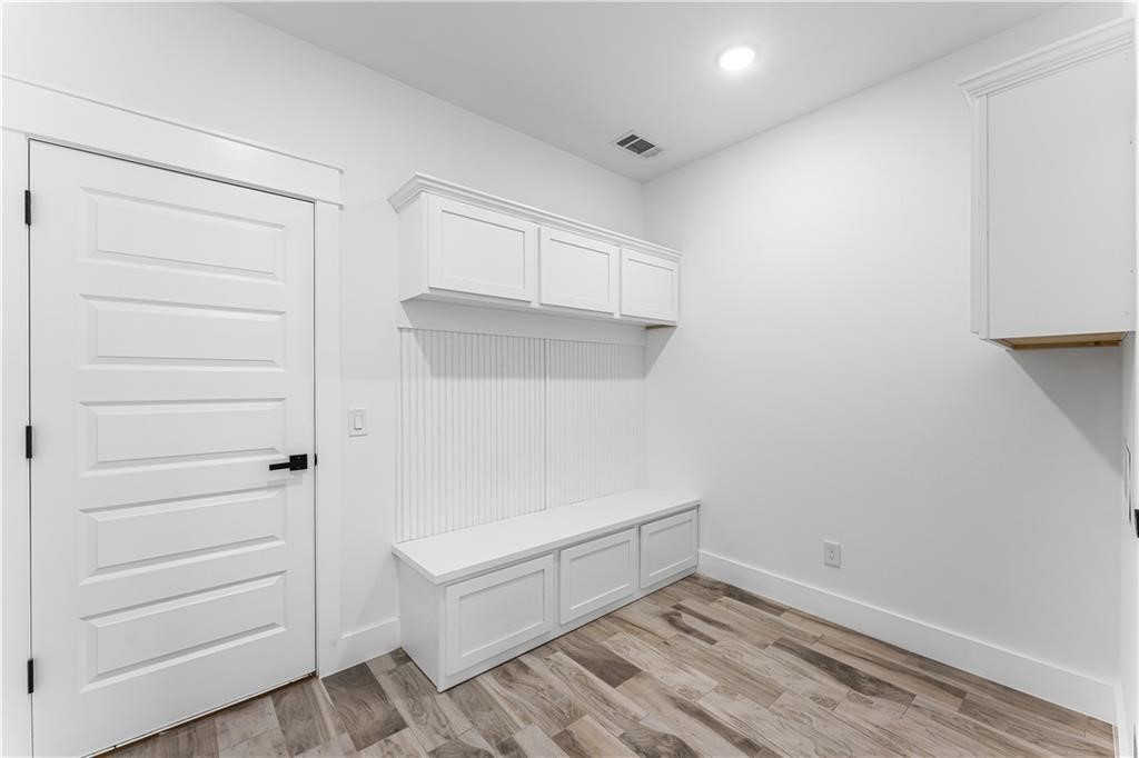 4 Eddleston Lane