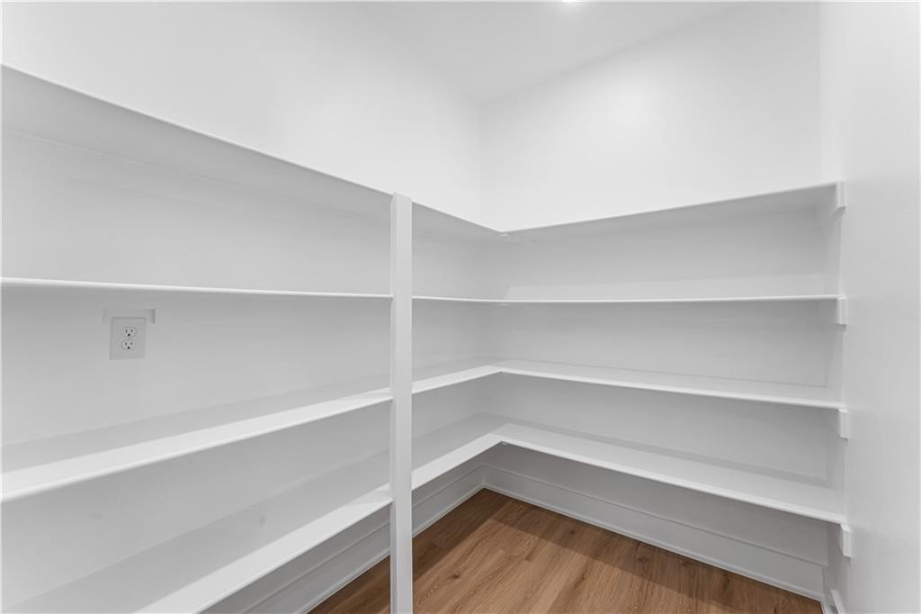 4 Eddleston Lane
