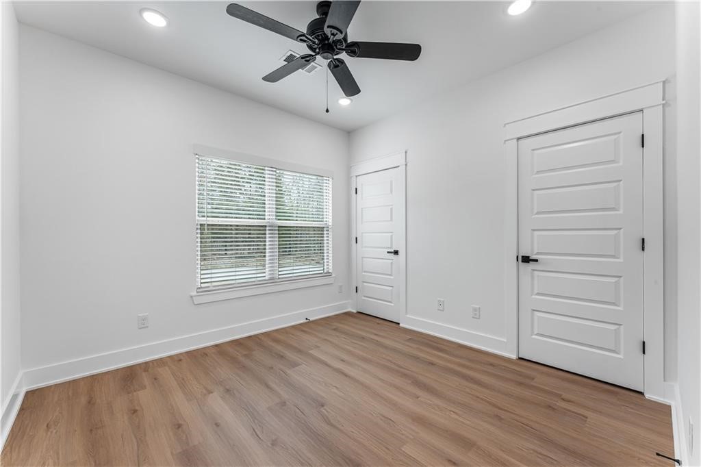 4 Eddleston Lane
