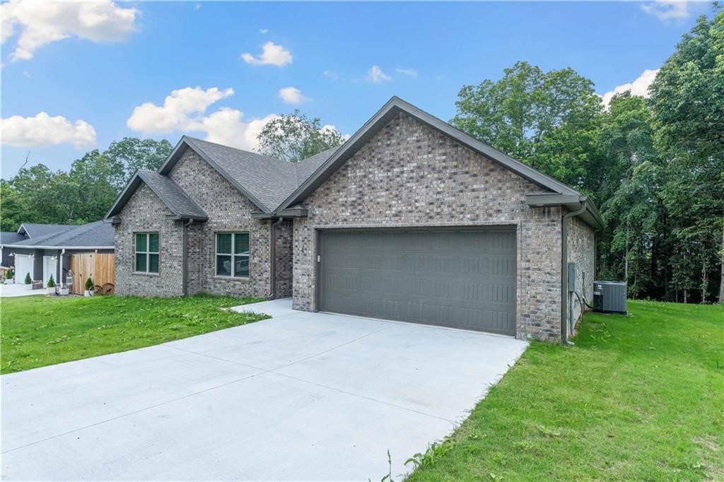 4 Eddleston Lane