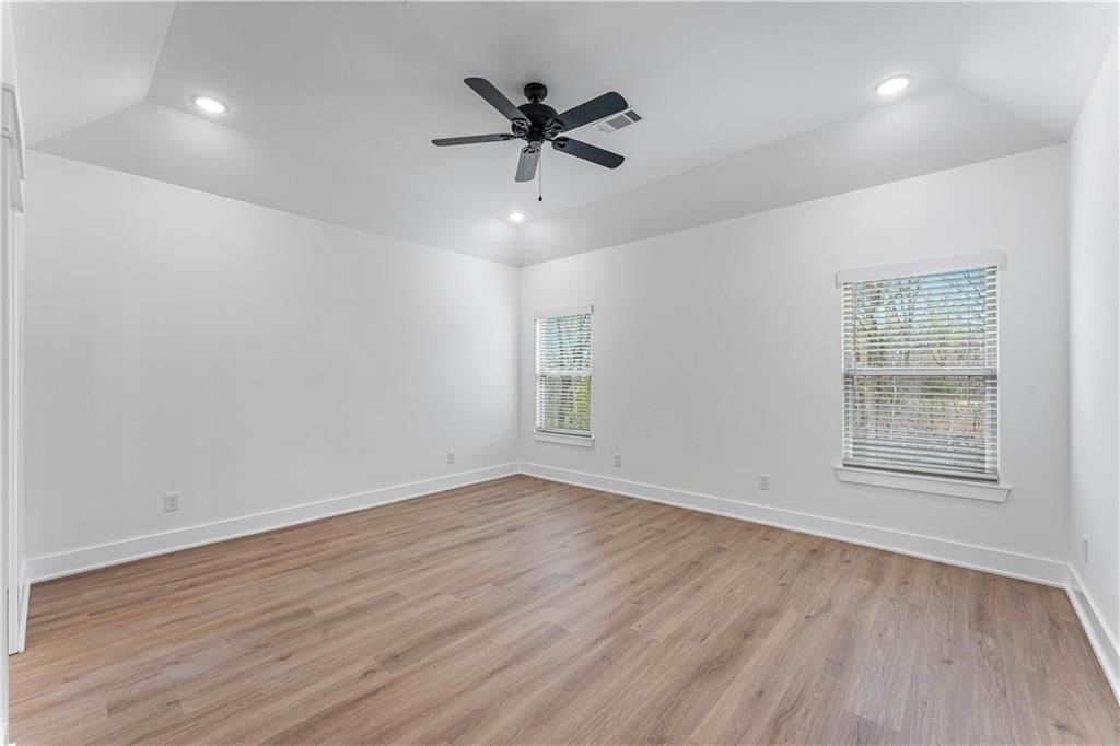 4 Eddleston Lane