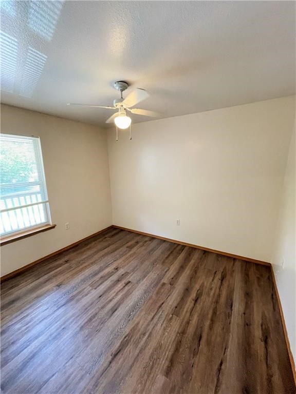 1635 W Neptune Street 12
