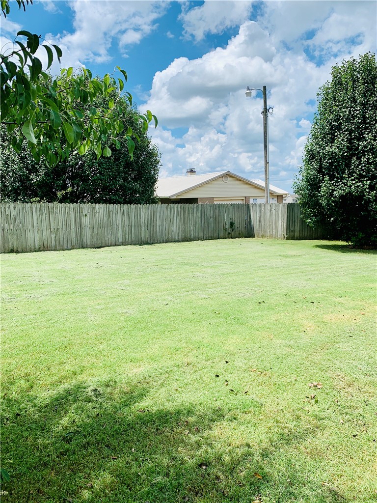 2044 Cobblestone Street