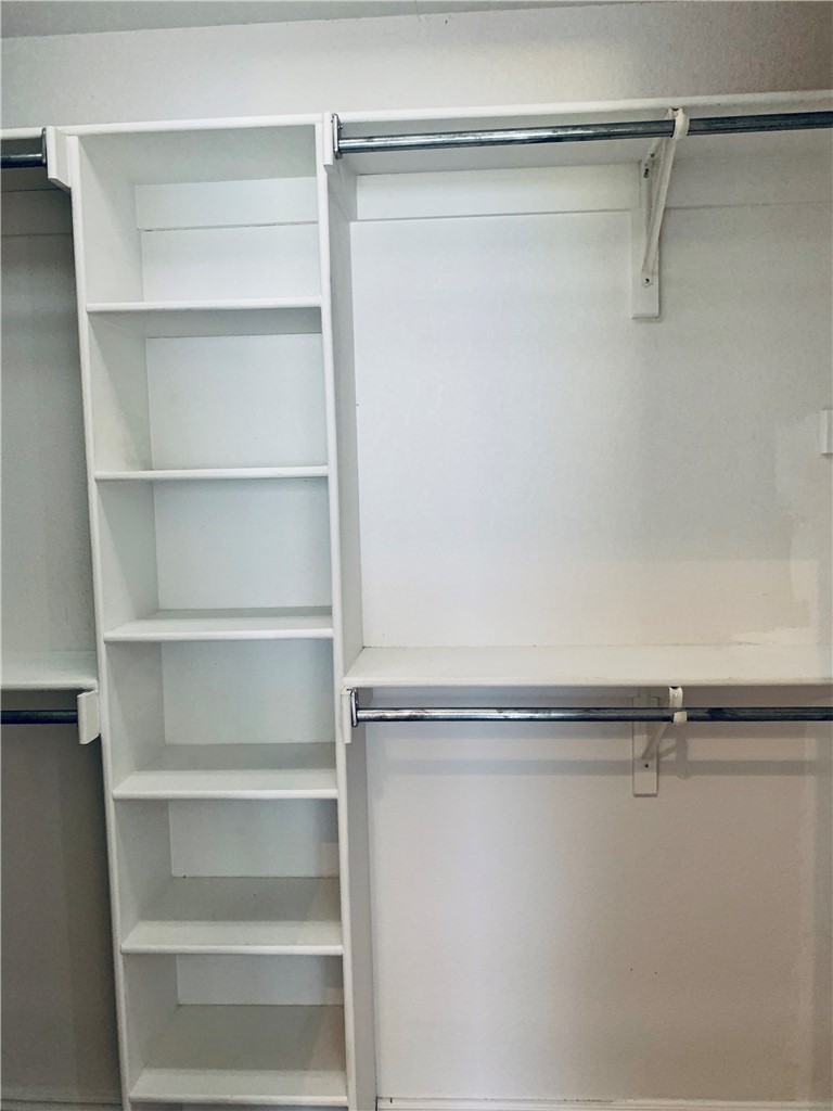 2044 Cobblestone Street