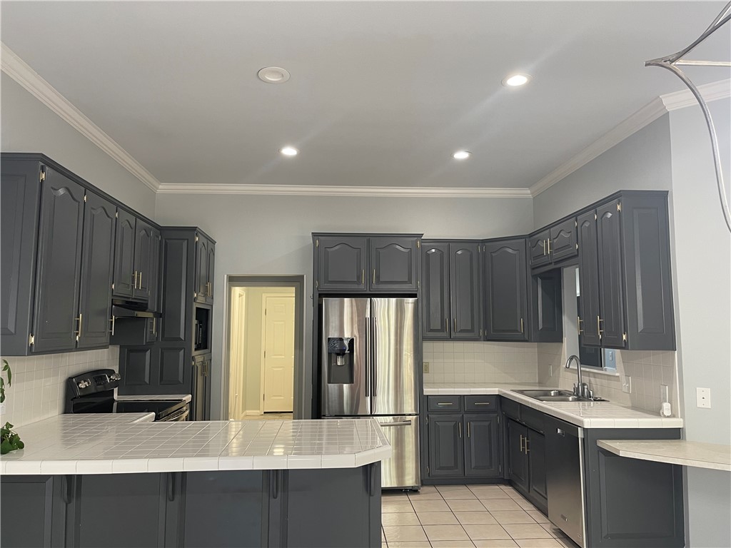 2948 N Quail Creek Drive