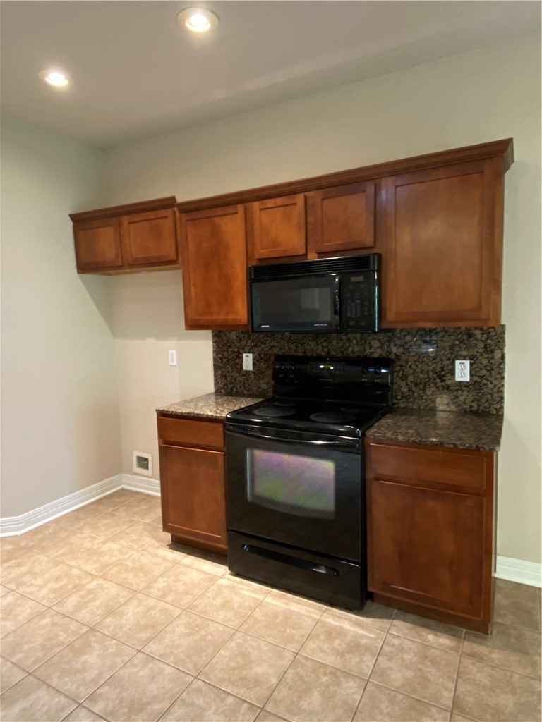 4180 W Morning Mist Drive