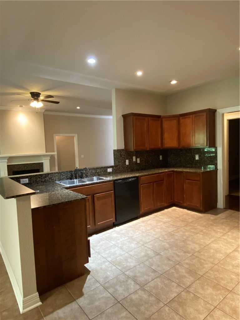 4180 W Morning Mist Drive