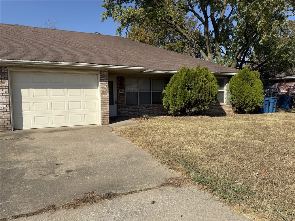 1404 SE O Street A