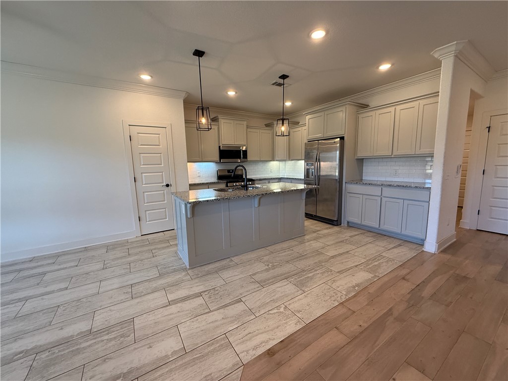 751 Spicewood Trail