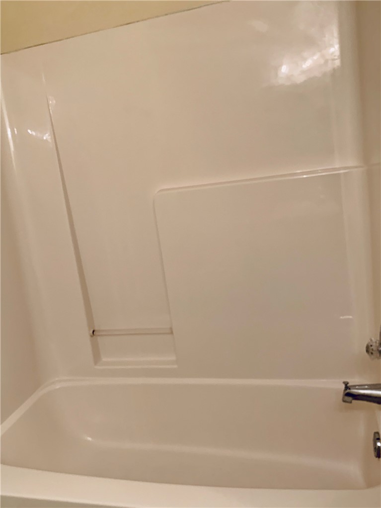 1635 W Neptune Street 10