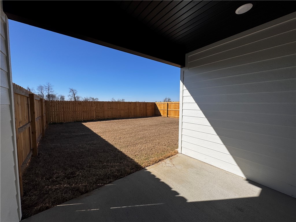 1603 SW Poigai Way 1