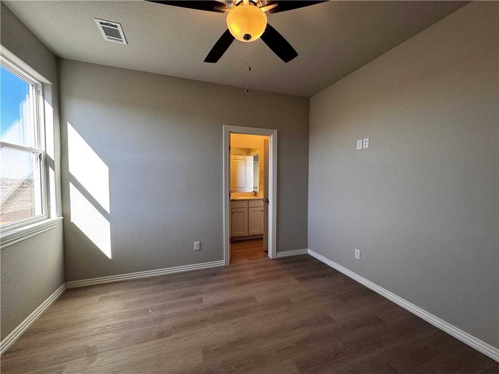 1603 SW Poigai Way 2