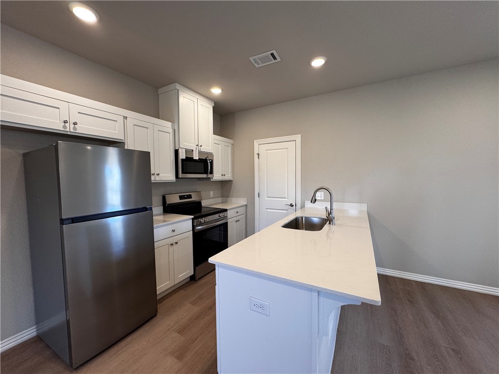 1603 SW Poigai Way 2