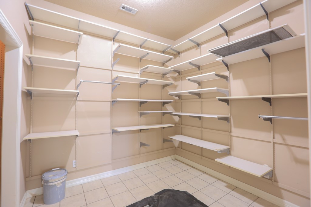 4100 Wagon Wheel Road 1