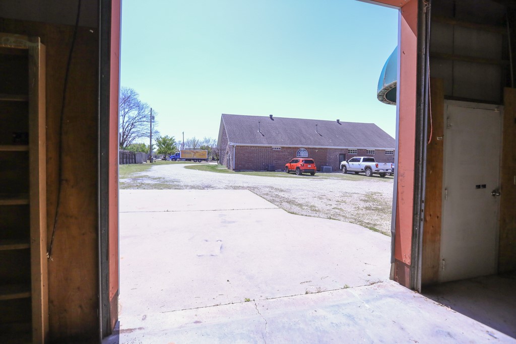 4100 Wagon Wheel Road 1