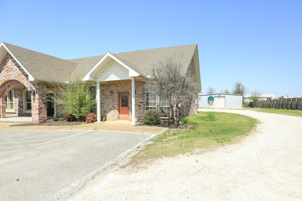 4100 Wagon Wheel Road 1