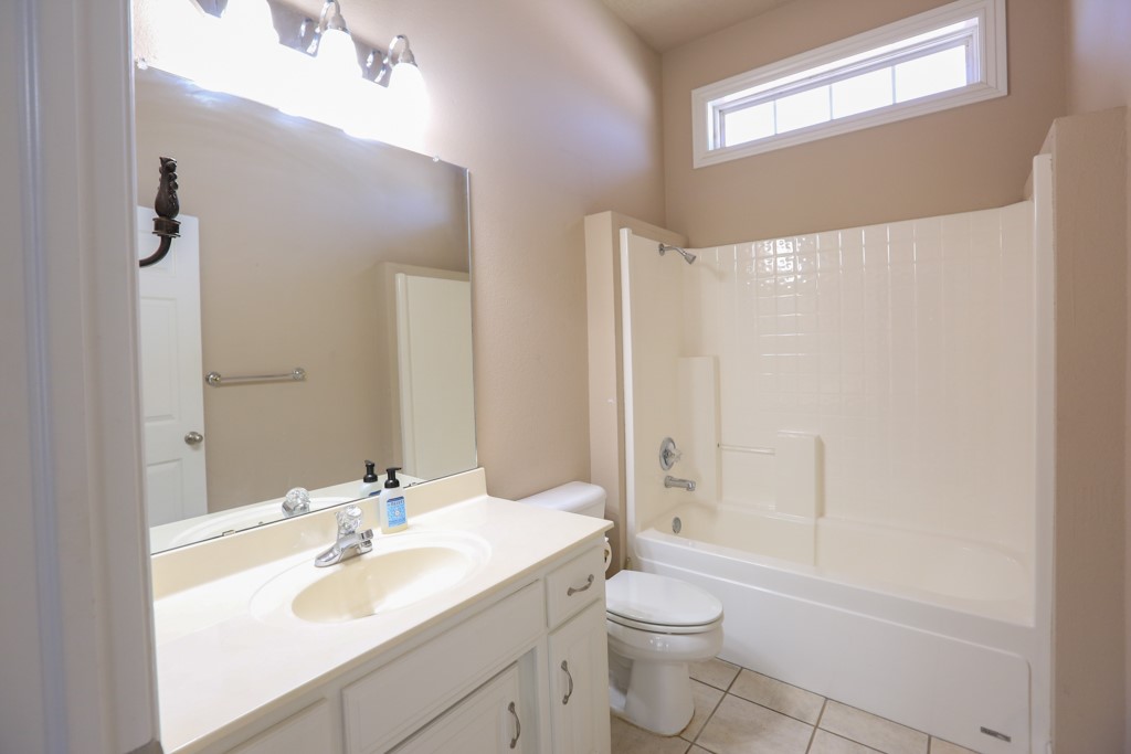 4100 Wagon Wheel Road 1